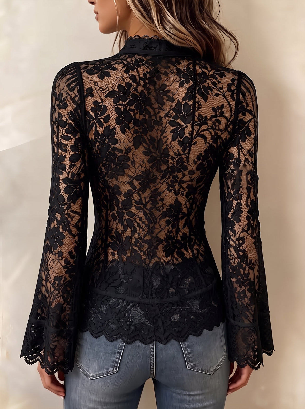 Top Romantico in Pizzo con Zip - immagine 5