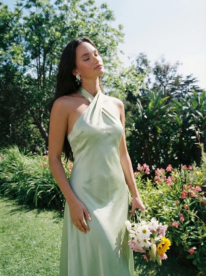 Vestido Maxi A-line con nudo y cuello halter de satén - Verde Matcha