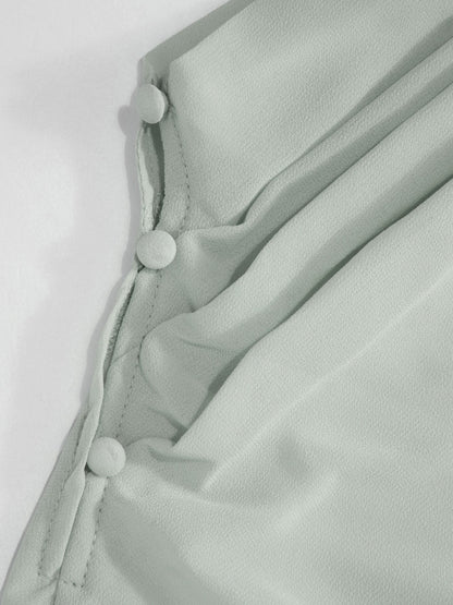 Abito Maxi in Raso con Collo Alto e Maniche a Mantella - Verde