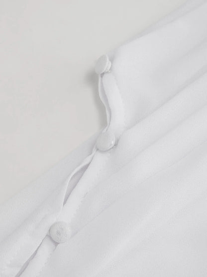 Abito Maxi in Raso con Collo Alto e Maniche a Mantella - Bianco