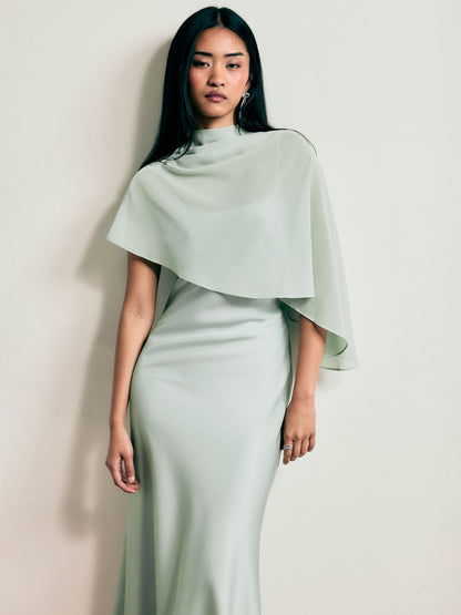 Abito Maxi in Raso con Collo Alto e Maniche a Mantella - Verde