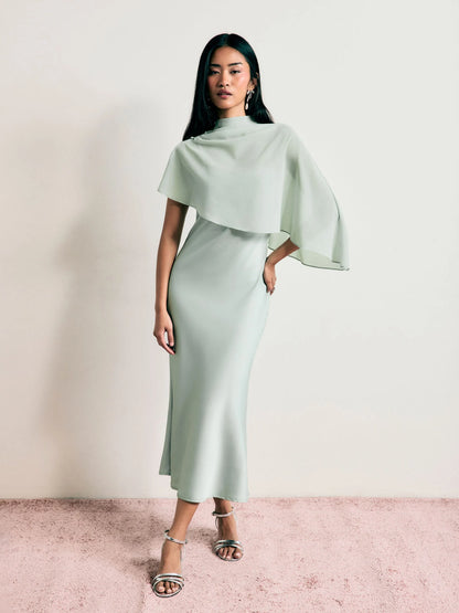 Abito Maxi in Raso con Collo Alto e Maniche a Mantella - Verde