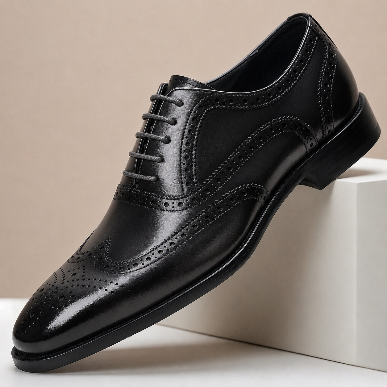 Scarpe Brogue Santoria in Pelle Pieno Fiore – Nero