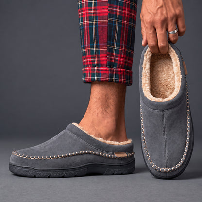 Pantofole Aspen grigie indossate
