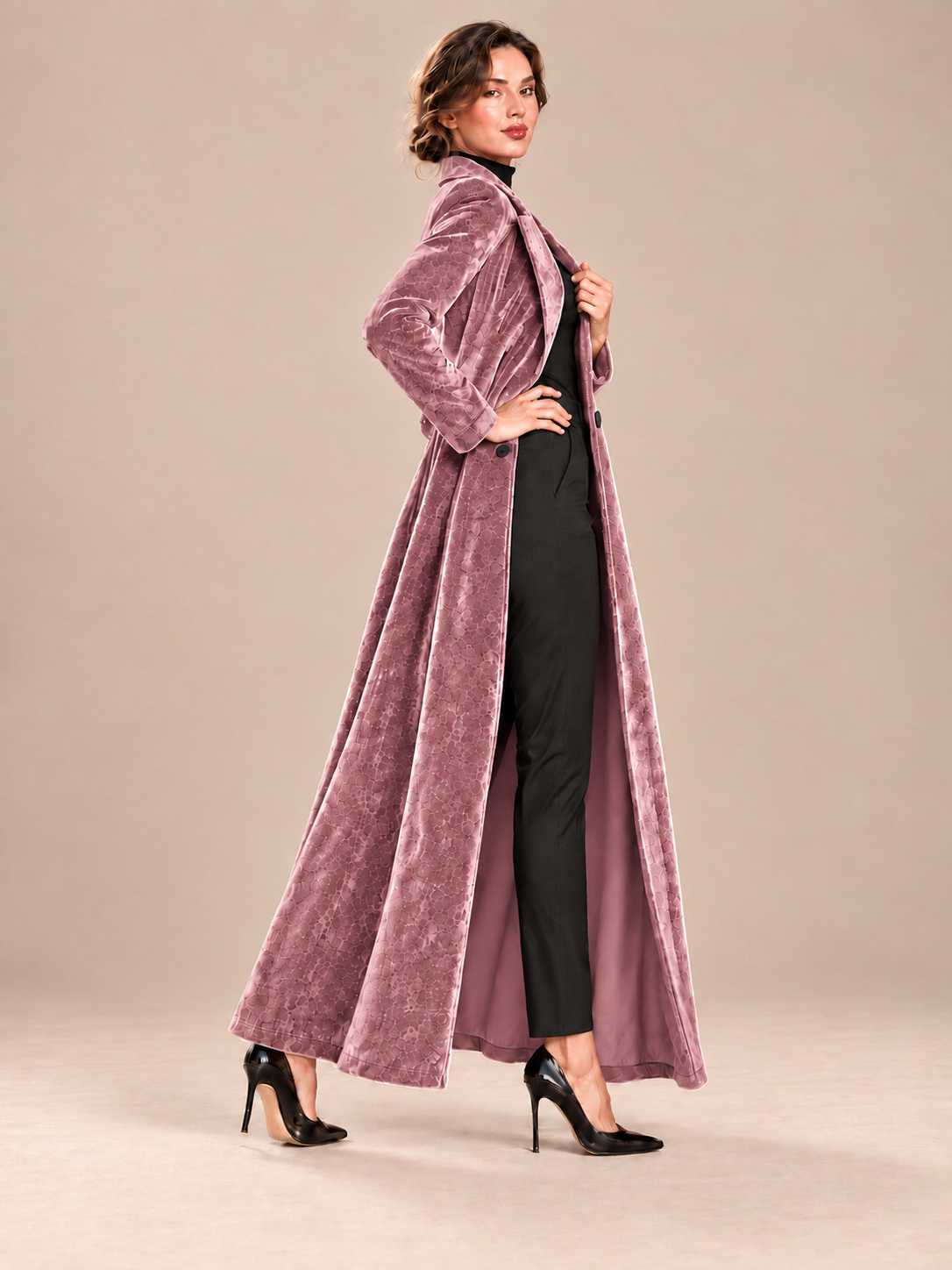 Beatrice, Cappotto maxi in velluto dalla linea fluida, vista 7