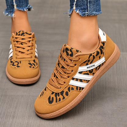 Sneakers Briony leopardato indossate, vista 6