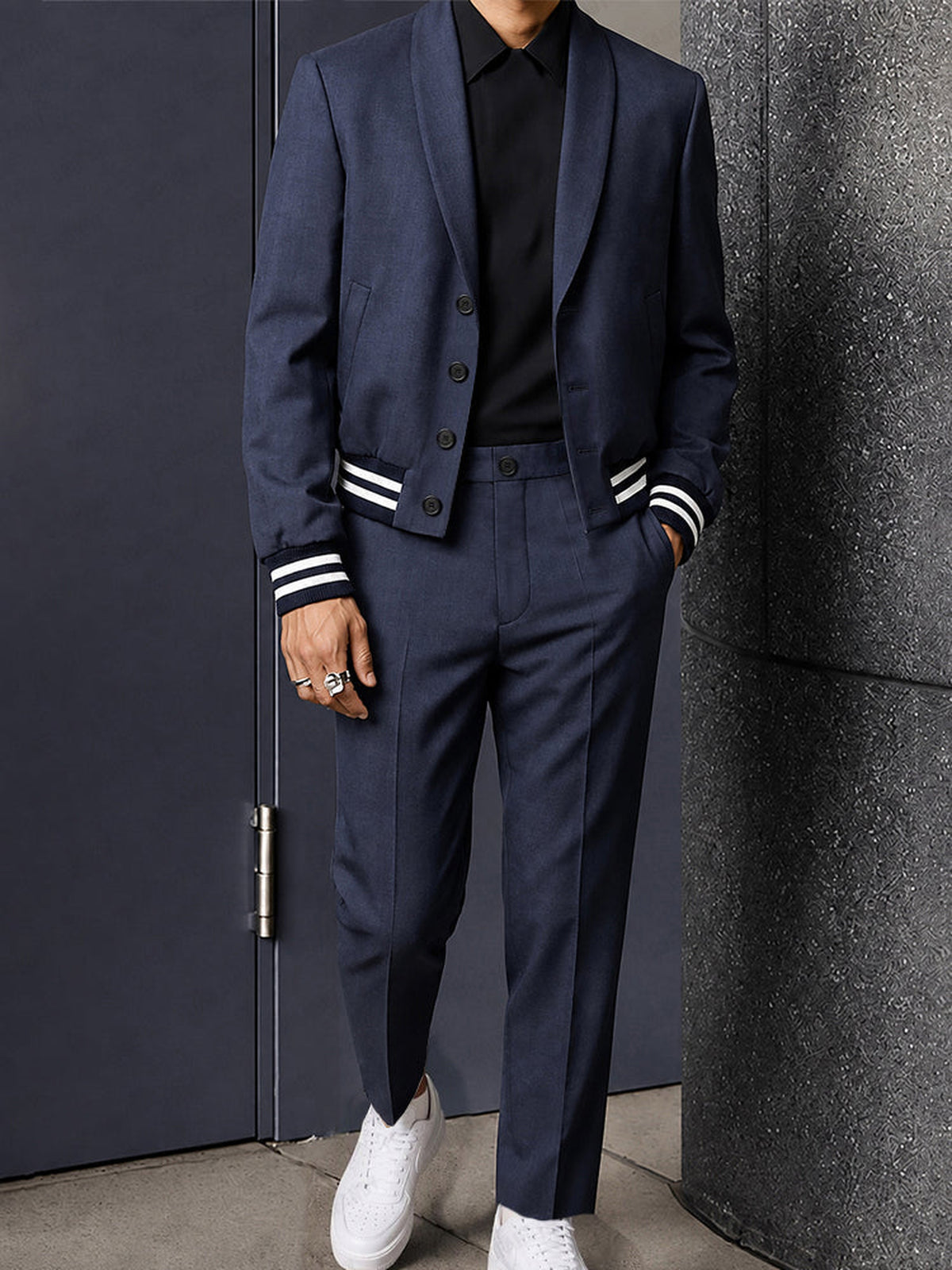 Completo con Blazer Corto e Banda a Contrasto Blu navy vista 1