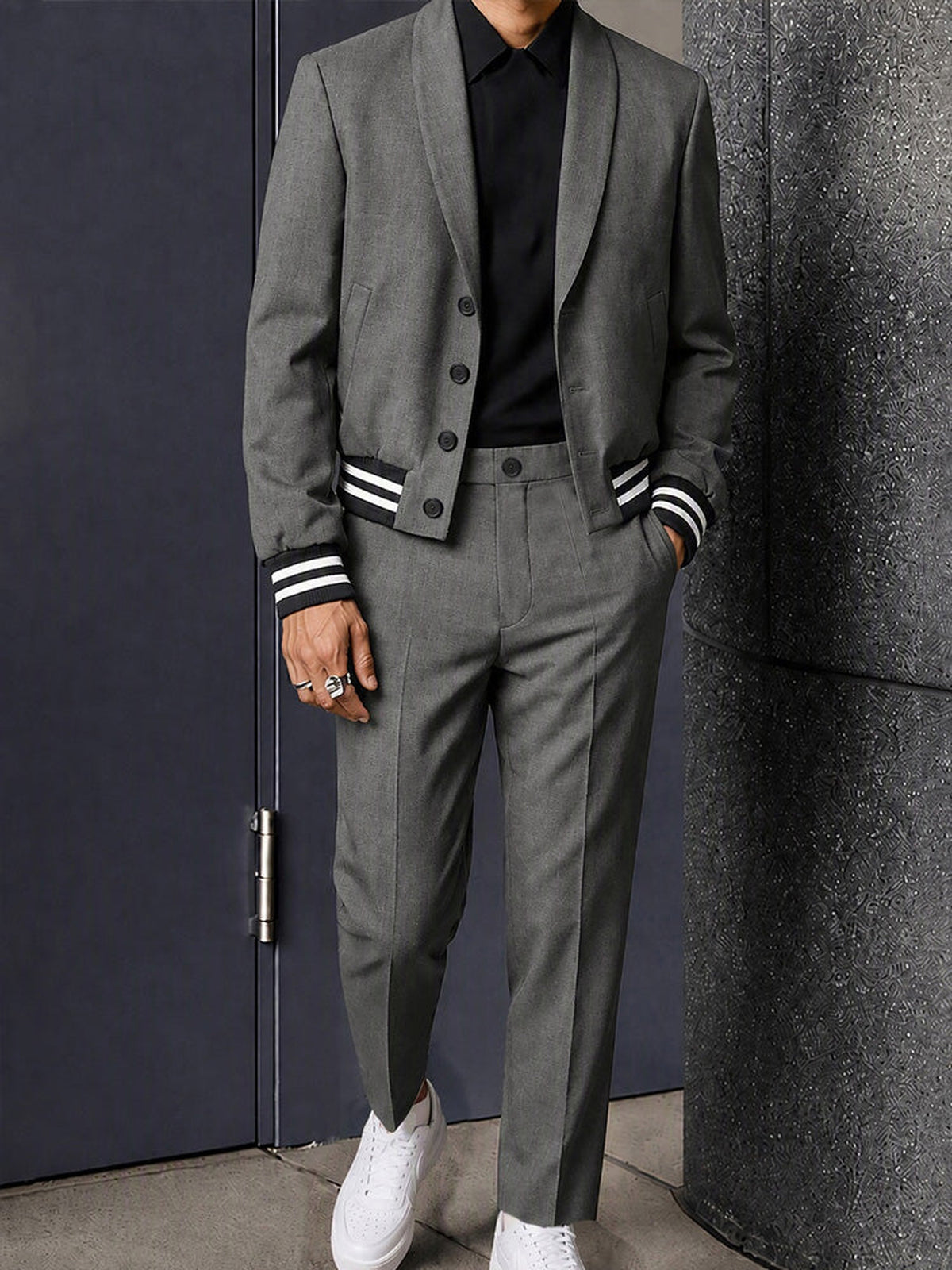 Completo con Blazer Corto e Banda a Contrasto Grigio vista 3