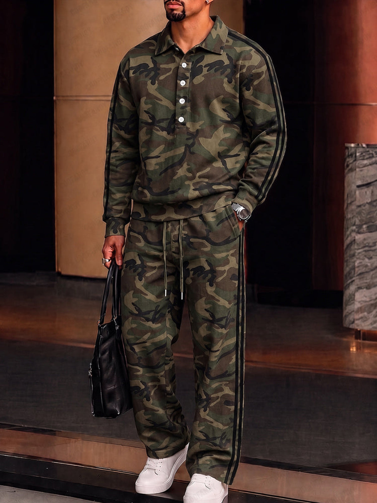 Completo Casual con Polo e Stampa Camouflage Verde militare vista 1
