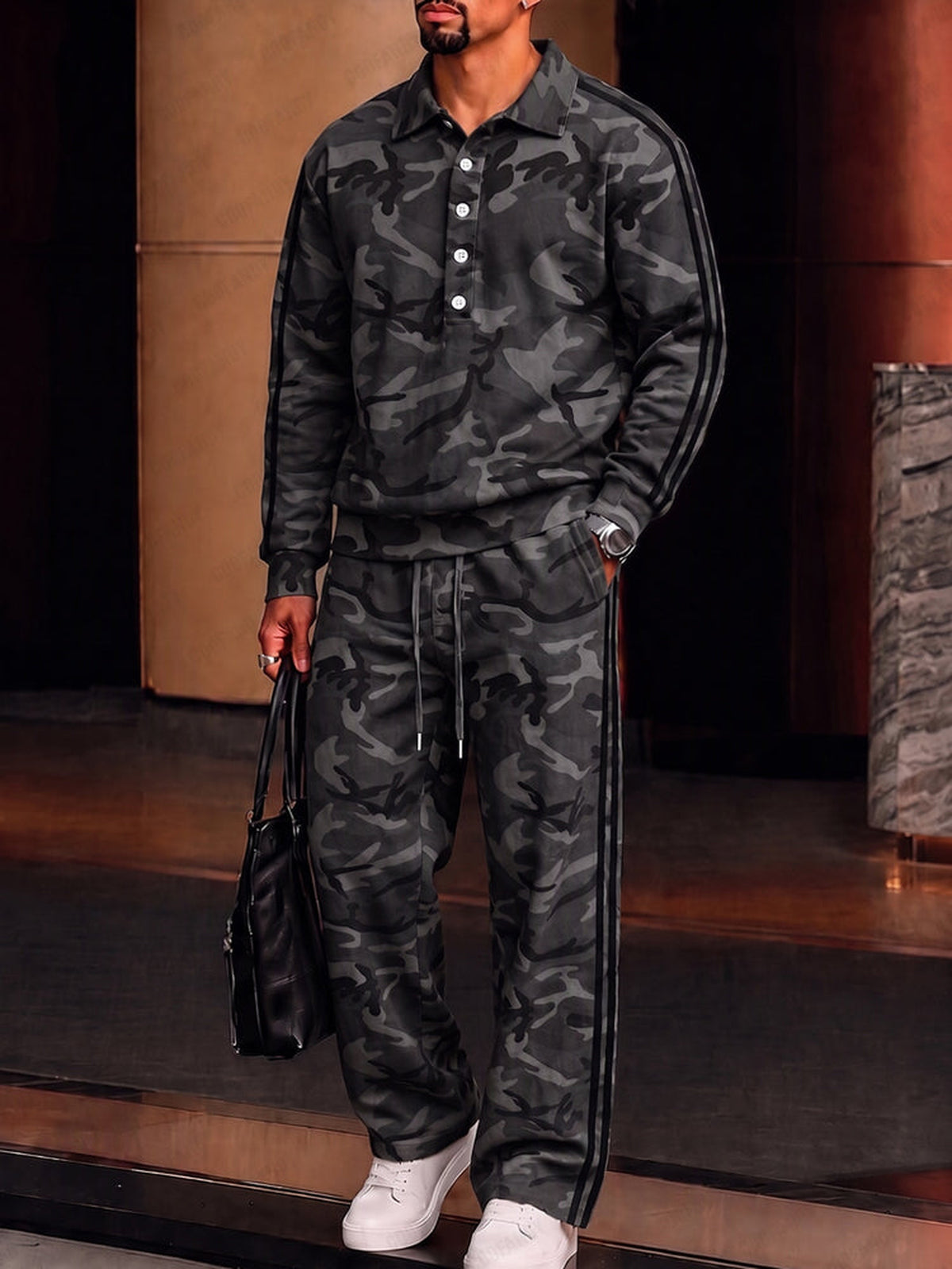 Completo Casual con Polo e Stampa Camouflage Grigio scuro vista 2