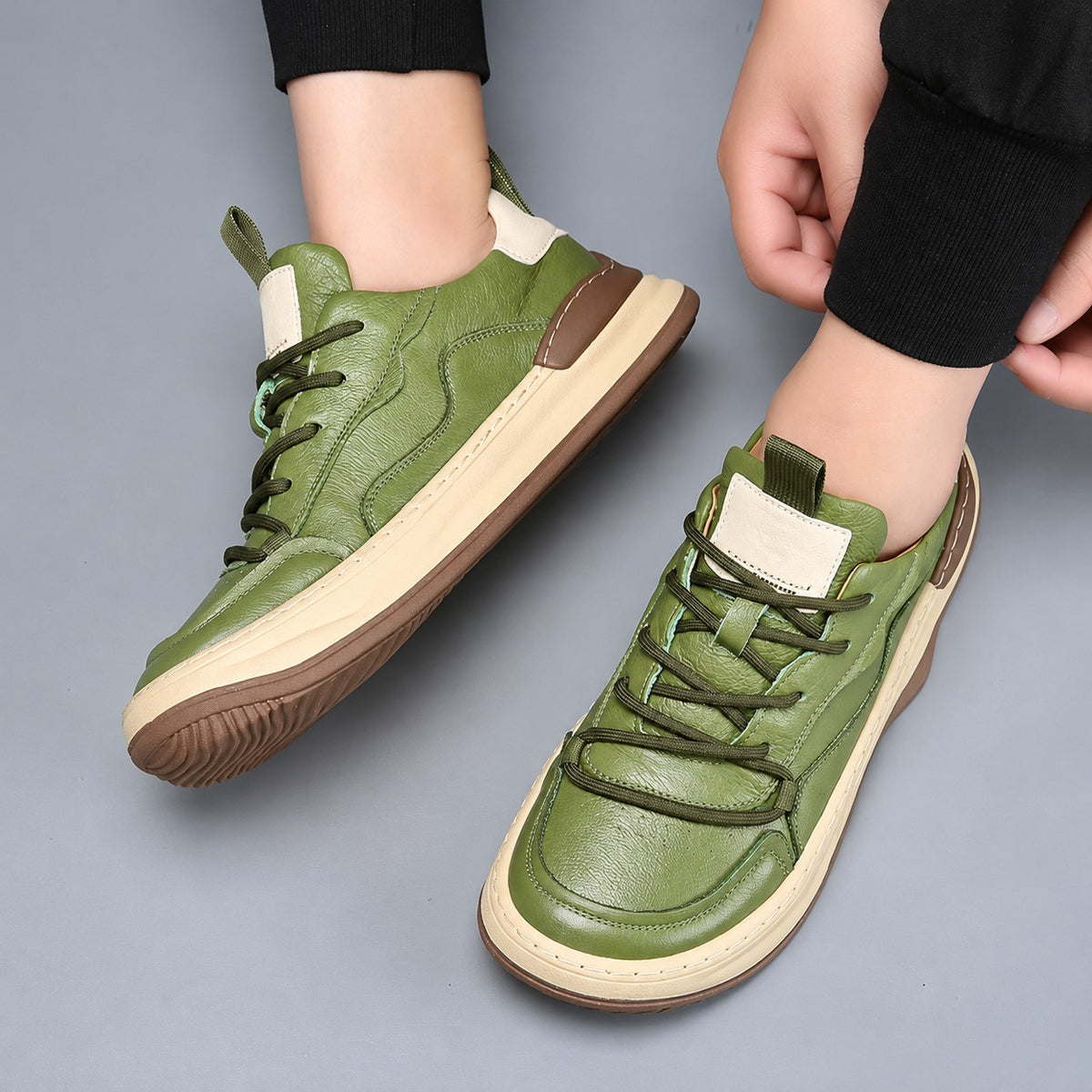 Noble Italiana | Sneakers in vera pelle — Verde, vista 8