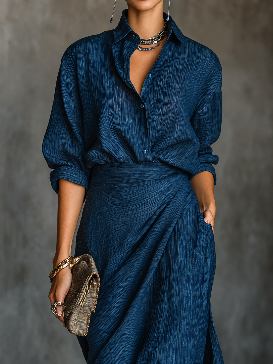 Completo blu scuro con camicia e gonna lunga in misto cotone e lino, vista 2