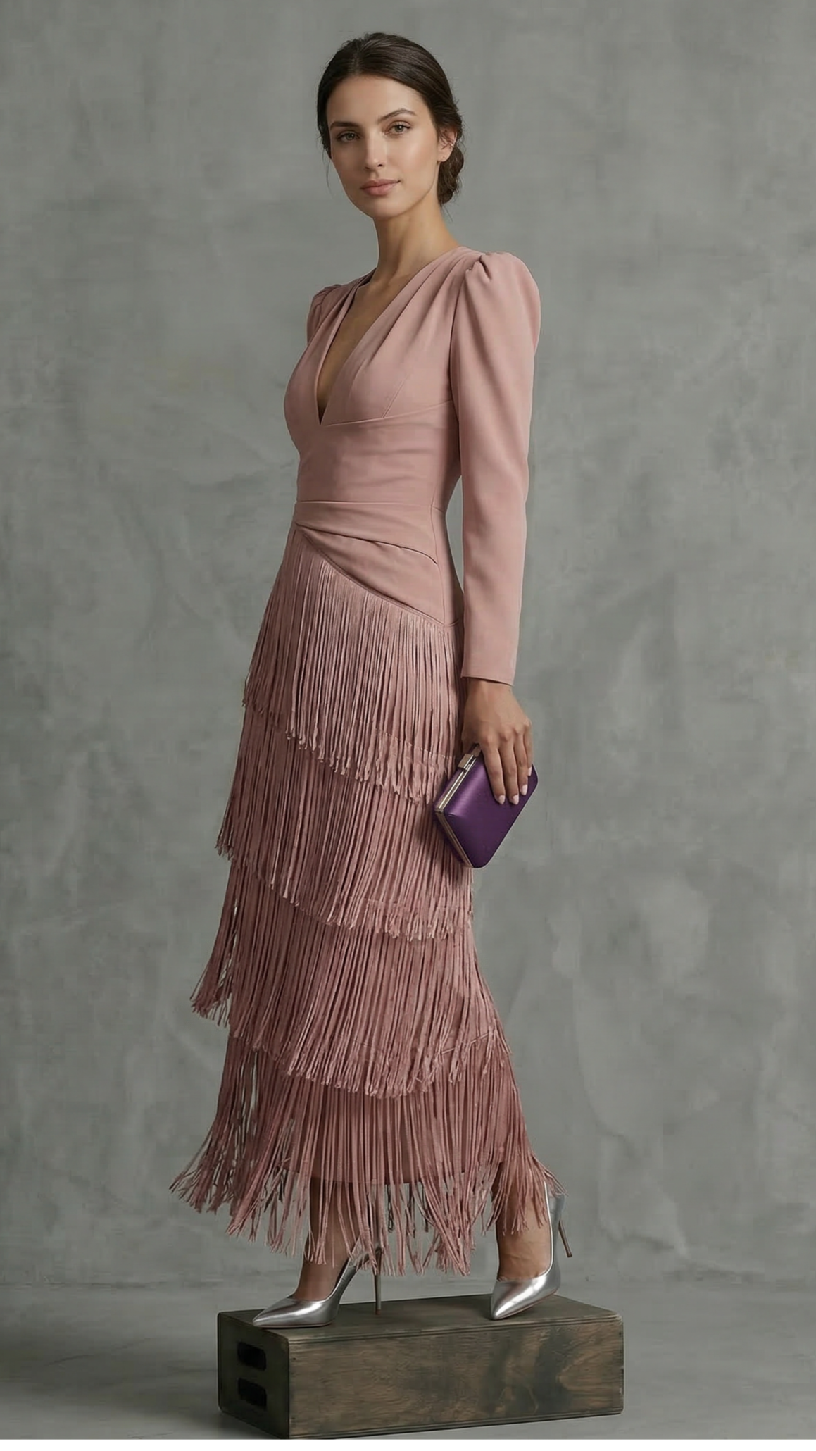 Clara | Abito elegante con frange