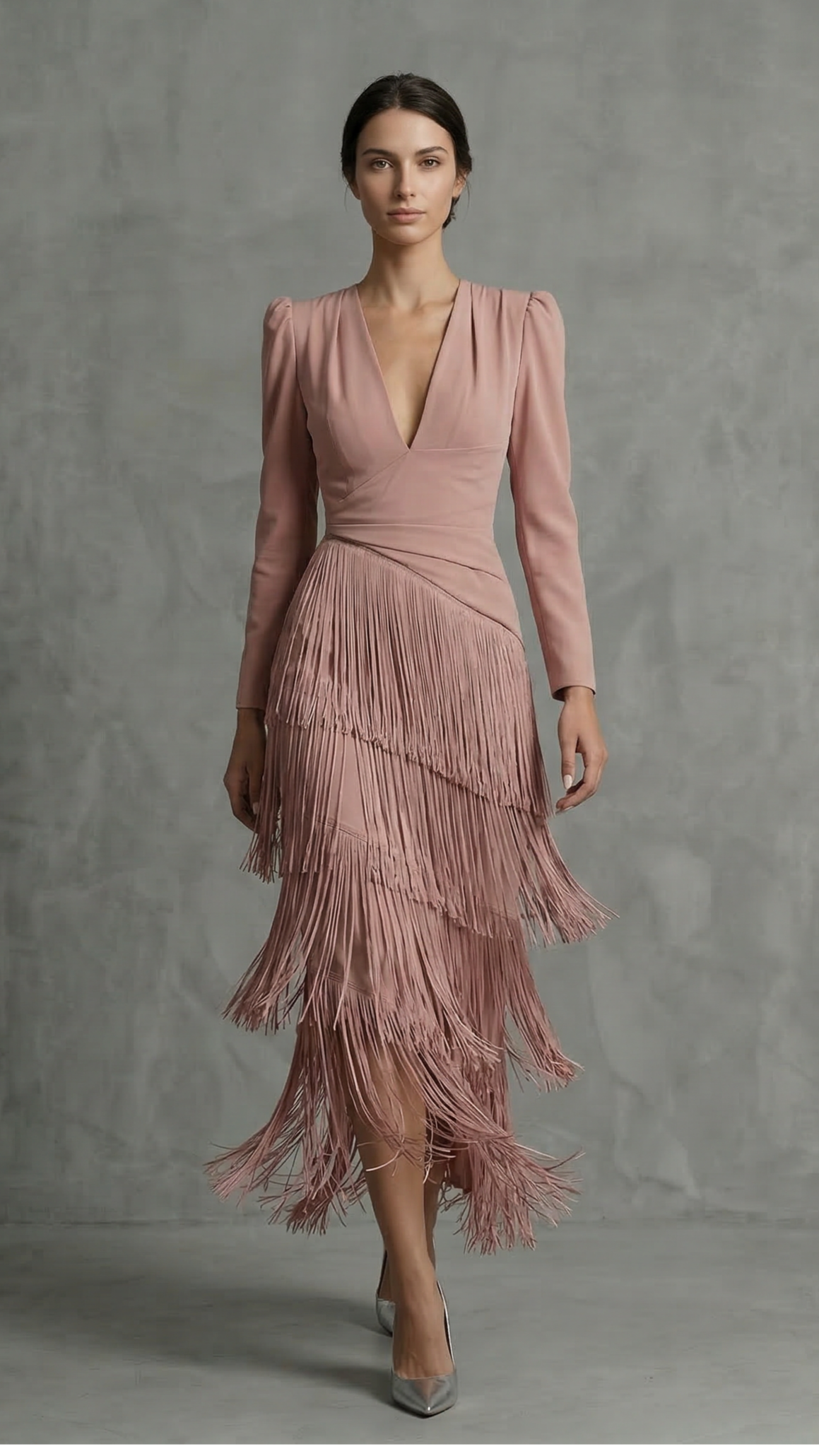 Clara | Abito elegante con frange