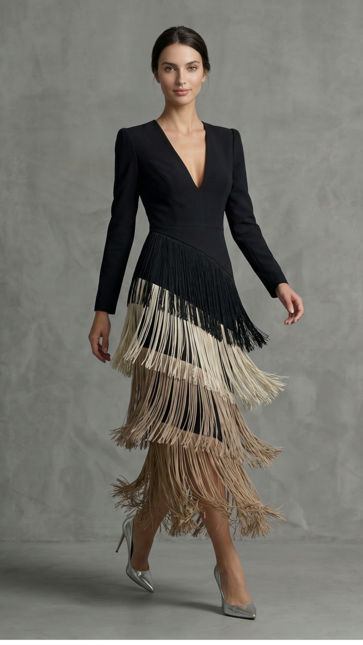 Clara | Abito elegante con frange