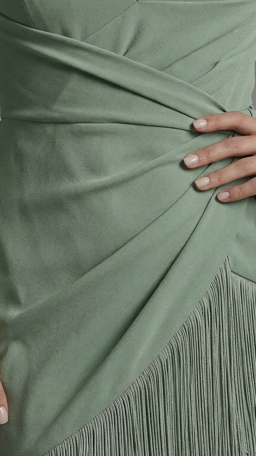 Clara | Abito elegante con frange