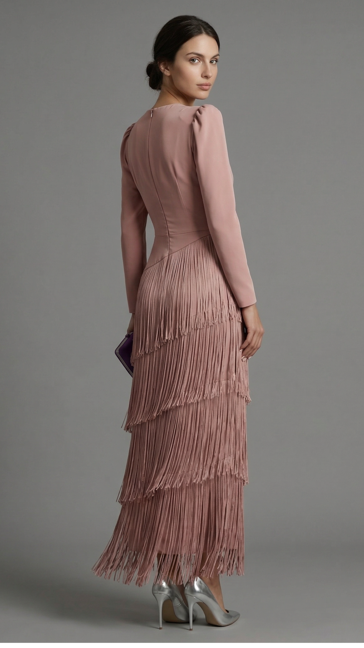 Clara | Abito elegante con frange