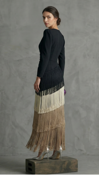 Clara | Abito elegante con frange