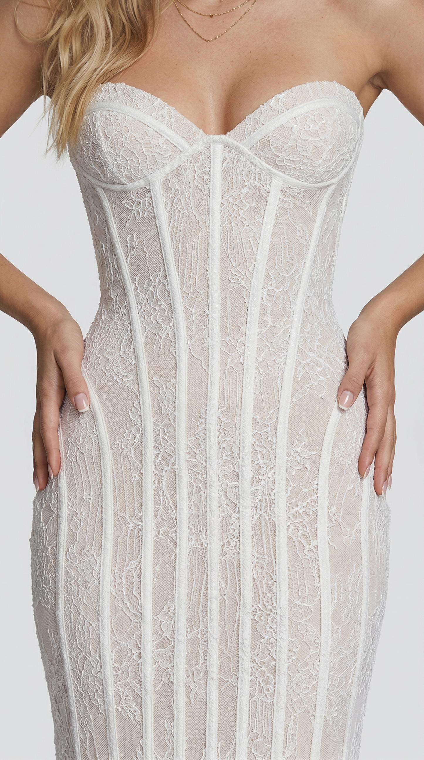 Chloe | Maxii Dress - Pizzo Bianco