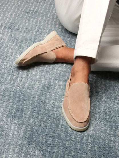 Mocassino classico in camoscio beige - vista 3