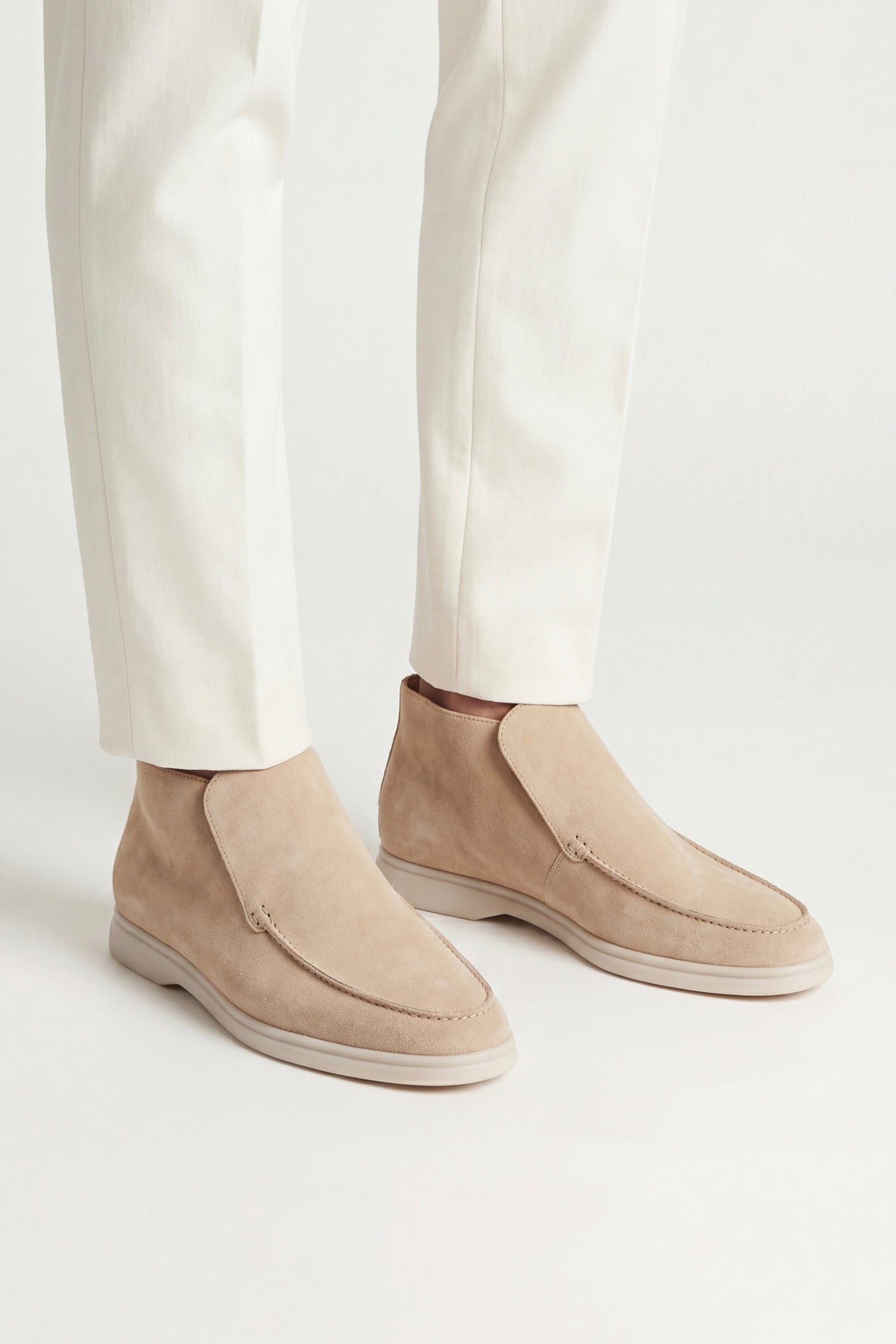 Mocassino Monaco in camoscio beige - vista 2