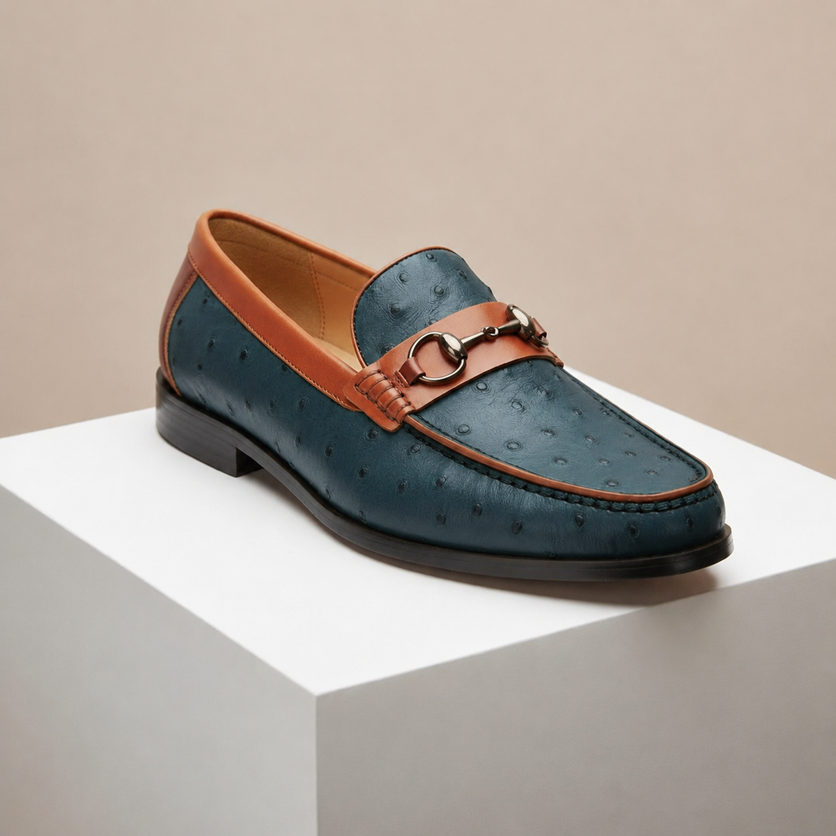 Mocassino Orvani blu in pelle – vista laterale