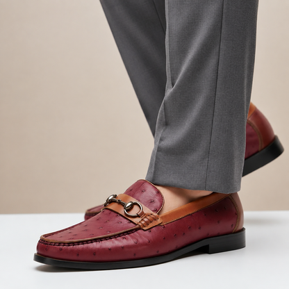 Mocassino Orvani bordeaux in pelle – modello indossato