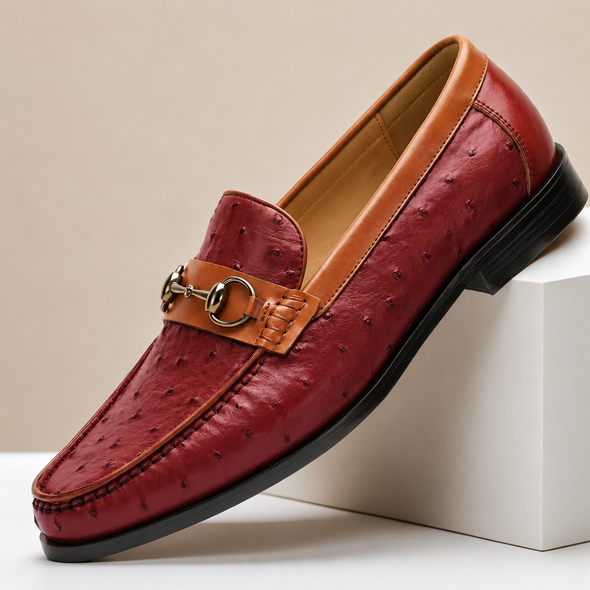 Mocassino Orvani bordeaux in pelle – vista principale