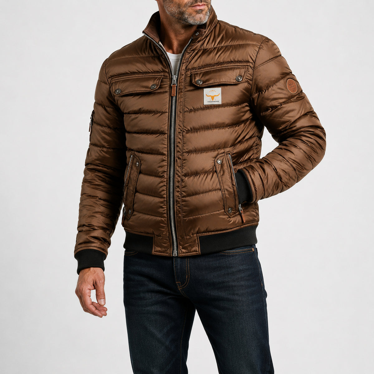 Giacca Russell marrone indossata, vista frontale
