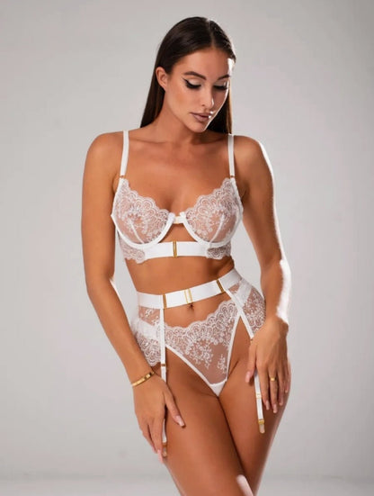 Verona | Completo di lingerie bianco, vista frontale